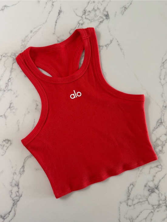 ALO Yoga Tops - Alo Yoga Aspire Tank - Bright Red / White - Size XS